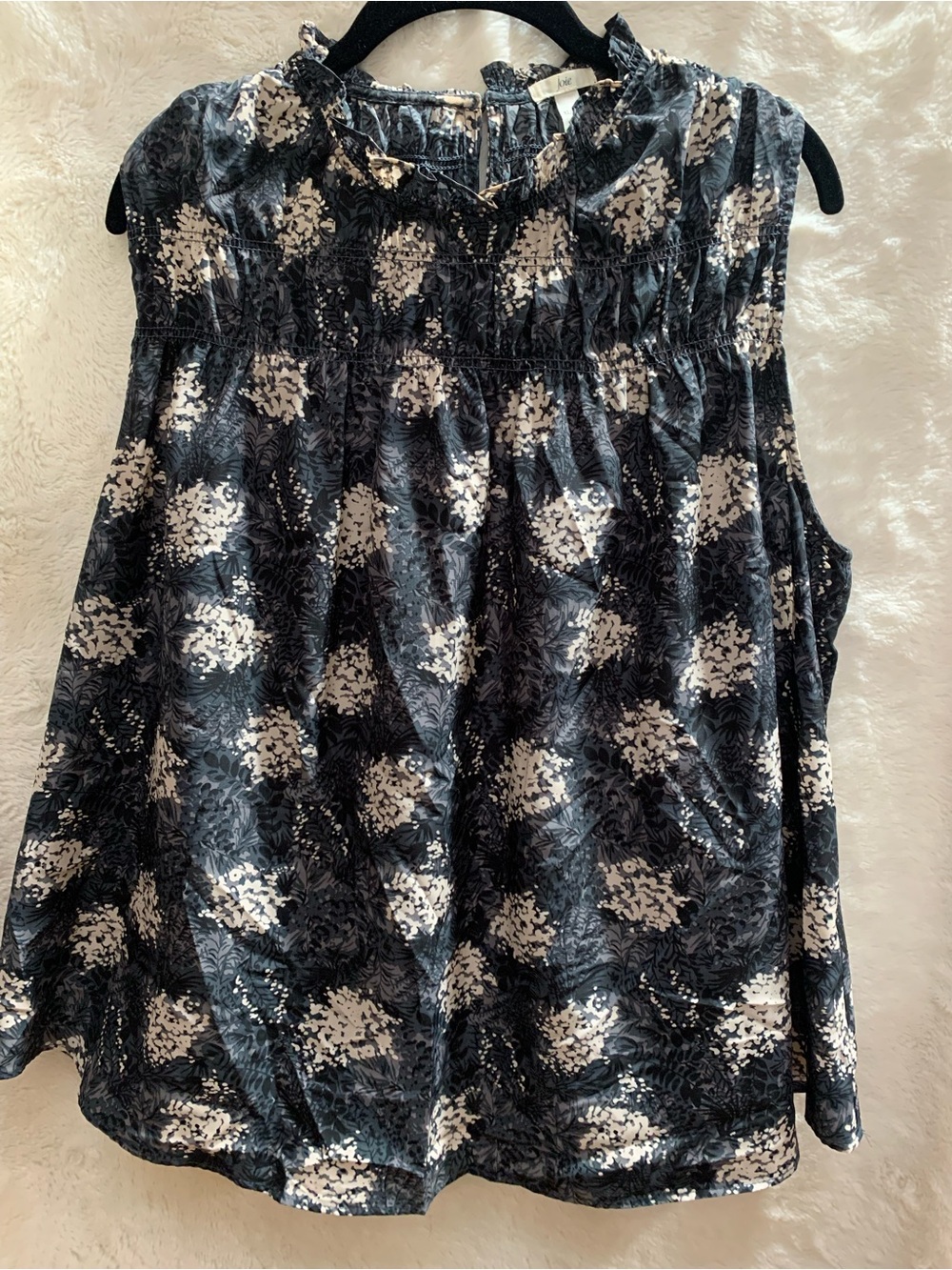 Joie Black & White Floral Smocked Sleeveless Tank
